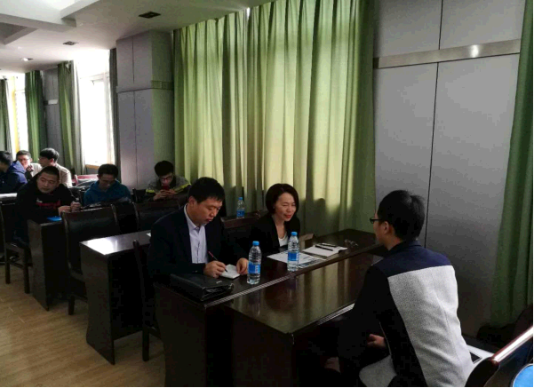 公司董事長、總經理、黨委書記陳少慧率隊赴外招聘