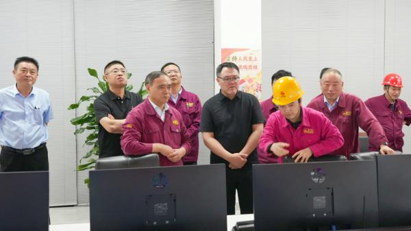 集團黨委書記、董事長沈彬來淮鋼調(diào)研指導