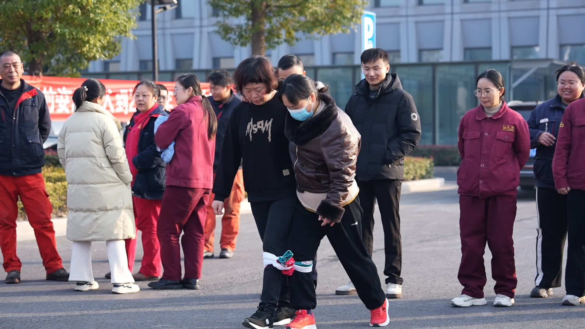 賽場(chǎng)競(jìng)風(fēng)采 聚力向未來(lái) 淮鋼趣味健身運(yùn)動(dòng)會(huì)圓滿落幕